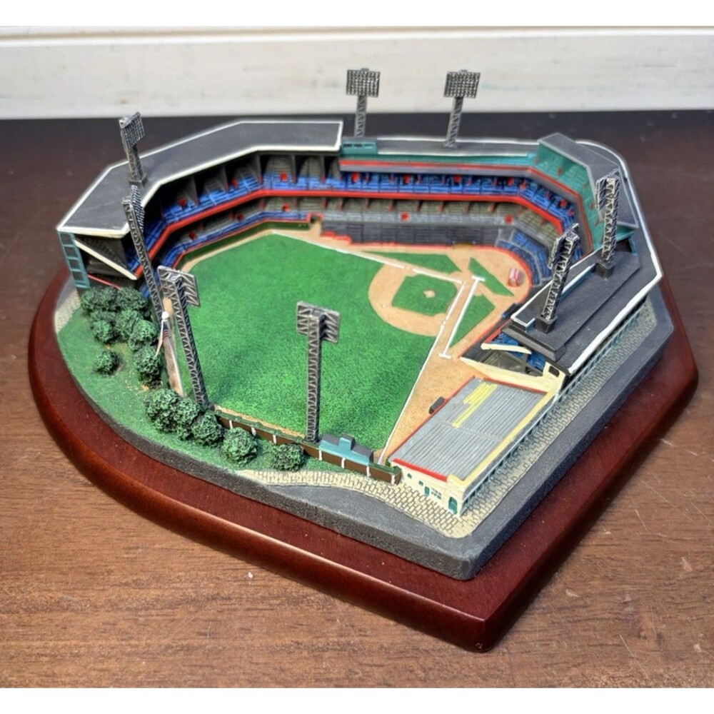 Vintage Danbury Mint Stadium - Forbes Field - Pittsburgh Pirates